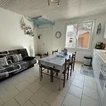 Charmante Maison A Saint-jean-de-monts, 400m De La Plage, Terrasse, Jardin, Parking Et Menage Inclus - Fr-1-224c-198 * Saint-Jean-de-Monts