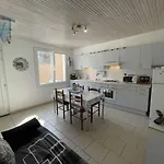 Charmante Maison A Saint-jean-de-monts, 400m De La Plage, Terrasse, Jardin, Parking Et Menage Inclus - Fr-1-224c-198 سان جان دي مونت